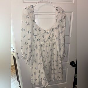 Lulu’s Floral White and Blue Dress